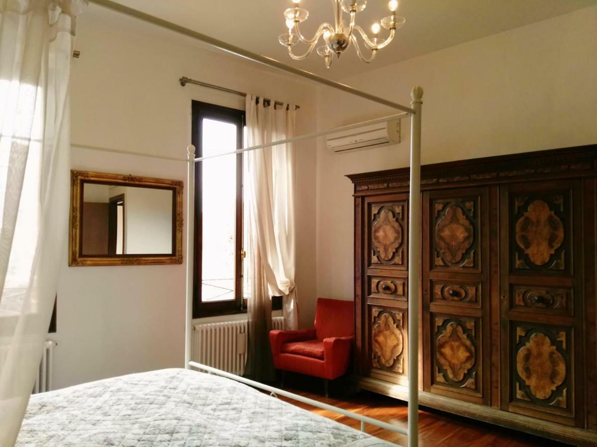 Ponte San Lorenzo Apartment Benátky Exteriér fotografie